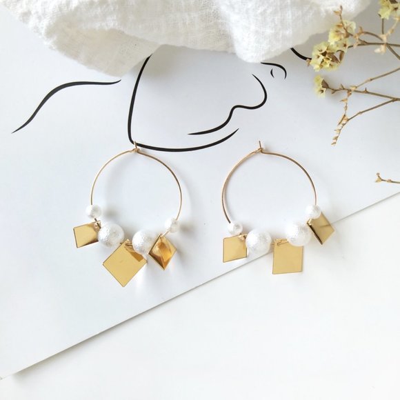 Urban Chic Hoops Earrings - Picture 3 of 9